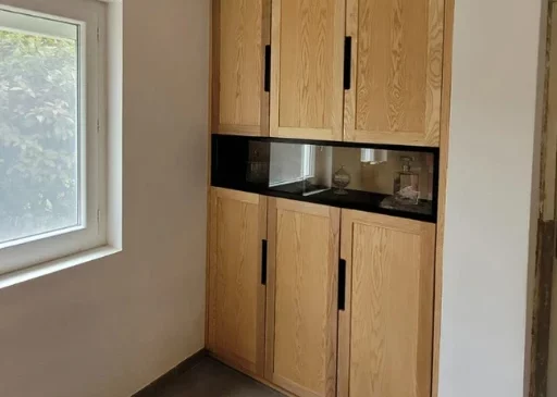 Meuble avec cave à vin